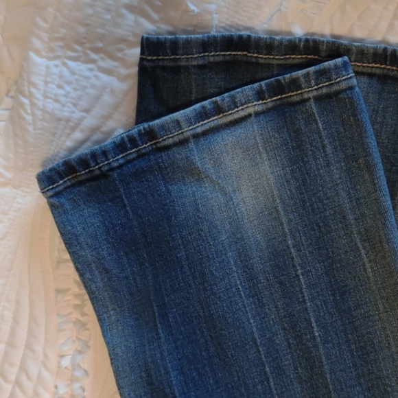 EXPRESS - Picture 8 of 8